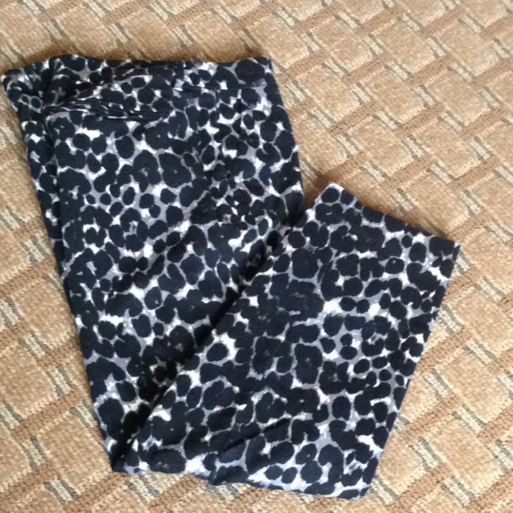 Old Navy Harper Ankle Animal Print Pants 8